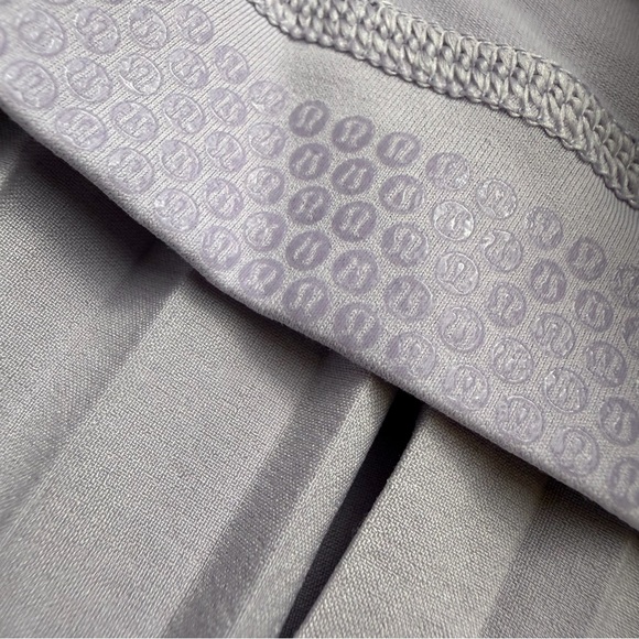 Lululemon High-Rise Pleated Tennis Skirt shorts lavender square dot size 10 - Picture 6 of 9